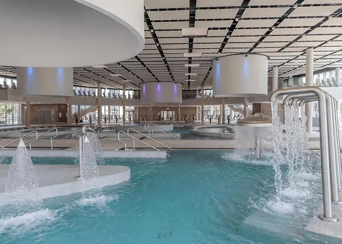 Szechenyi-udvar Appartman Apartament *